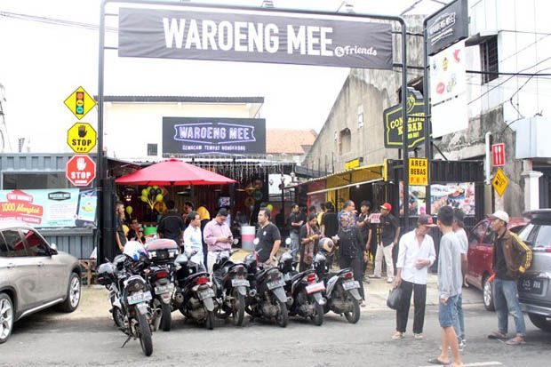 Waroeng Mee Buka Tiga...