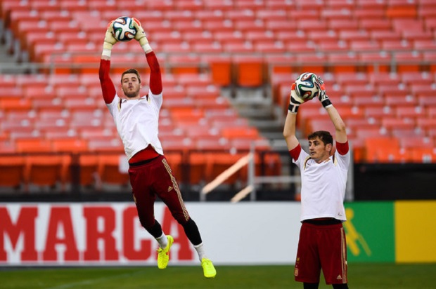 Pelatih Spanyol Siapkan...