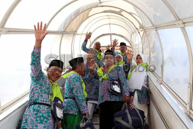 Bertemu Jokowi, Komisi...