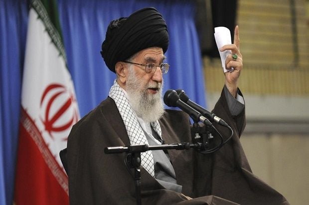 Khamenei Ancam Capres...