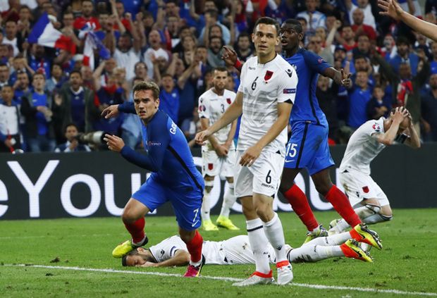 Griezmann-Payet Pastikan...