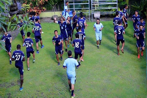 Preview Persela vs Perseru...