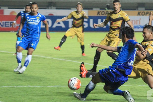 Persib Bandung Paksa...