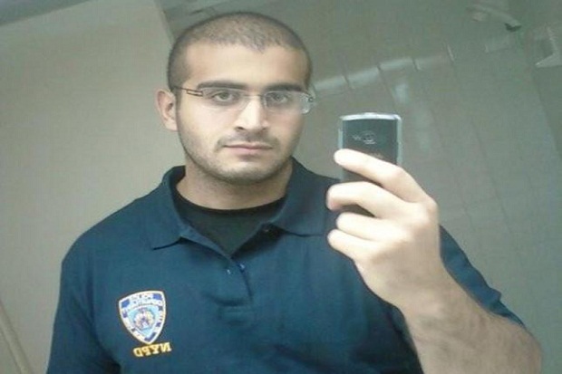 Omar Mateen Bantai Orang...