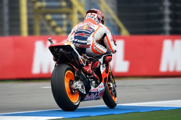 Tempur di Assen, Marquez...