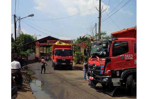 DKI Ingin Buang Sampah,...