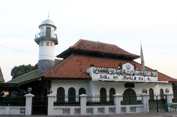 Masjid Al Makmur Raden...