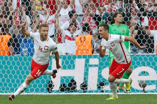 Polandia Temani Jerman...