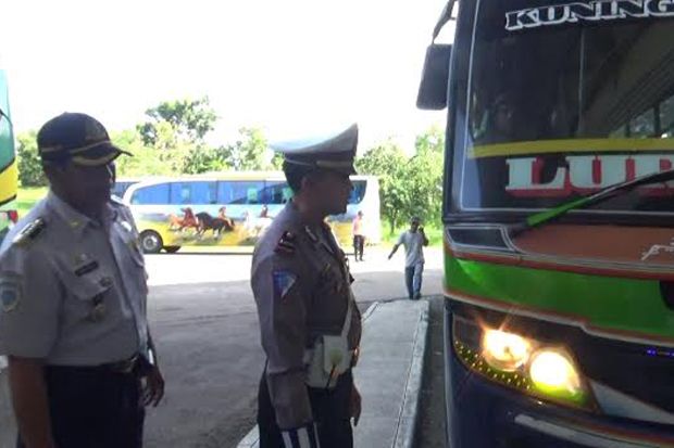 Bus Mudik Lebaran Tidak...