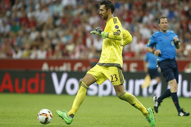 Mantan Kiper Real Madrid...