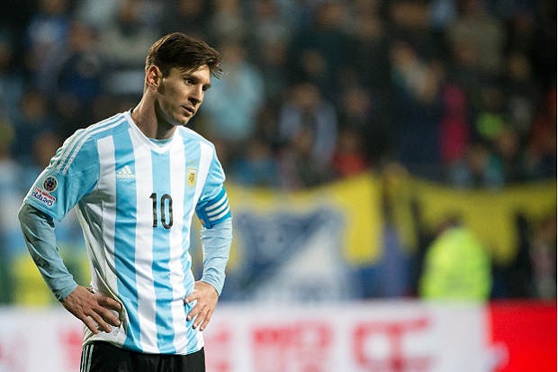 Hentikan Lionel Messi,...