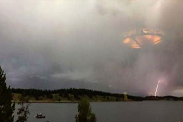 Penampakan 1267 UFO...