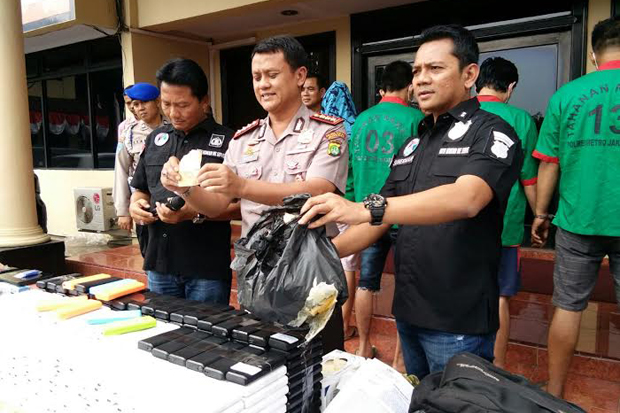 Sindikat Narkoba Edarkan...