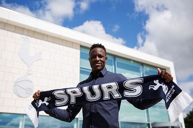 Victor Wanyama Perkuat...