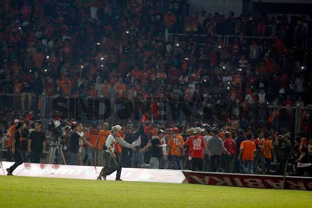 The Jakmania Sampaikan...