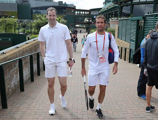 Jelang Wimbledon, Petr...