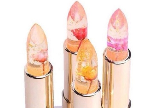 Heboh, Lipstik Cina...