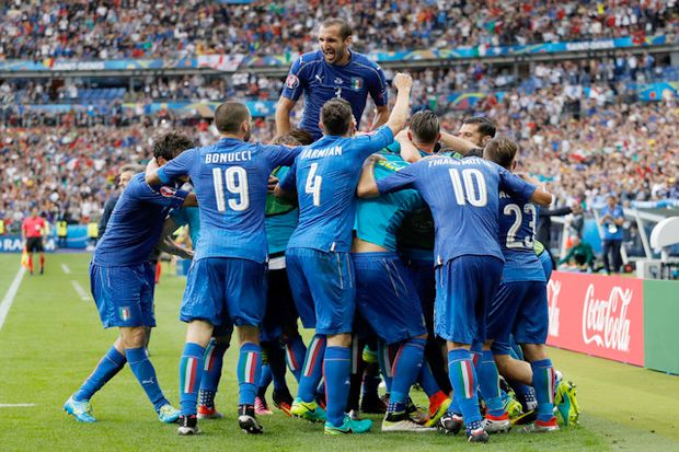 Italia Usir Spanyol...