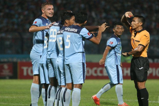 Persela Kantongi Empat...