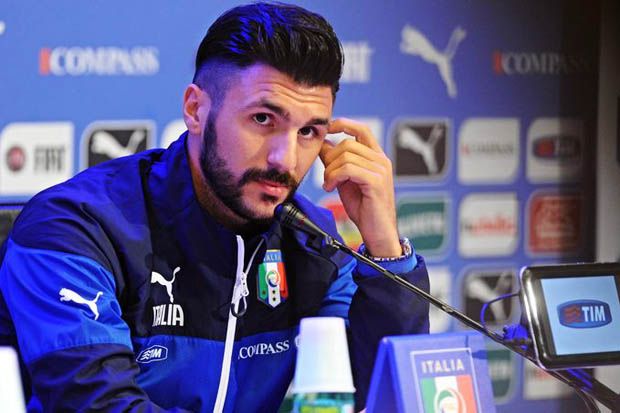 Milan Mau Jual Carlos...