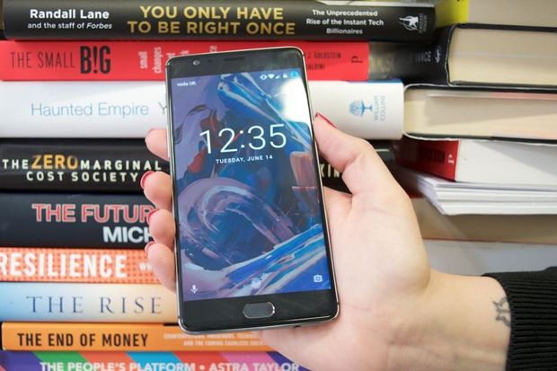 Harga Smartphone OnePlus...