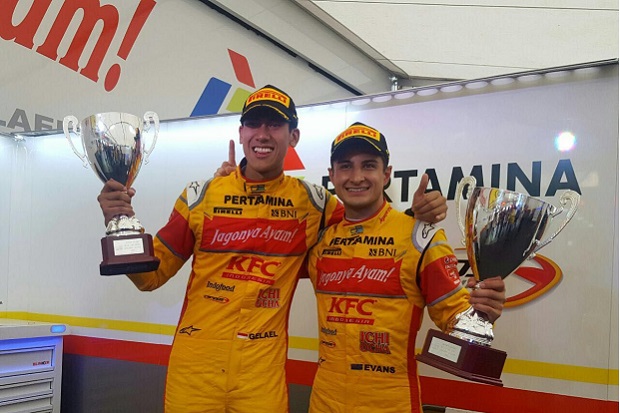 Pertamina Campos Racing...