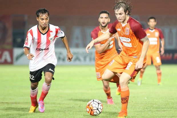 Gunduli Persija, Pusamania...