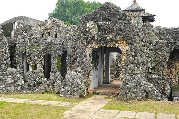 10 Destinasi Wisata...