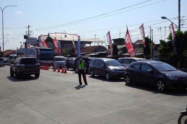 Macet di Brebes-Tegal...
