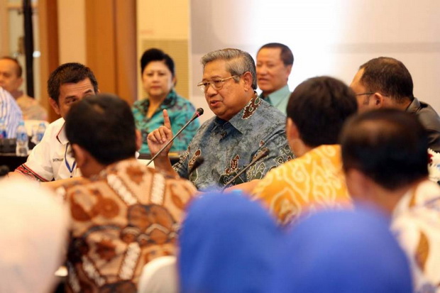 Sosok Husni Kamil Manik...