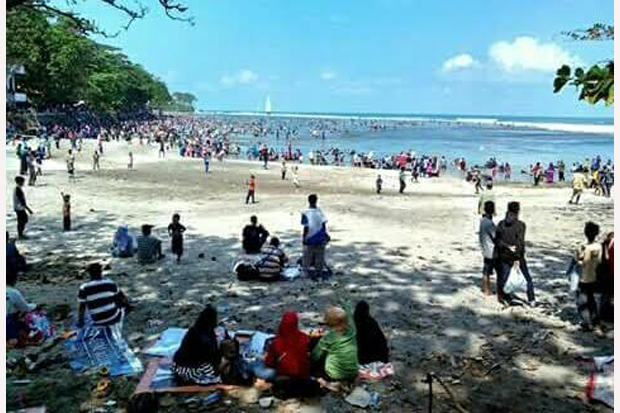 H+3 Lebaran, Wisatawan...