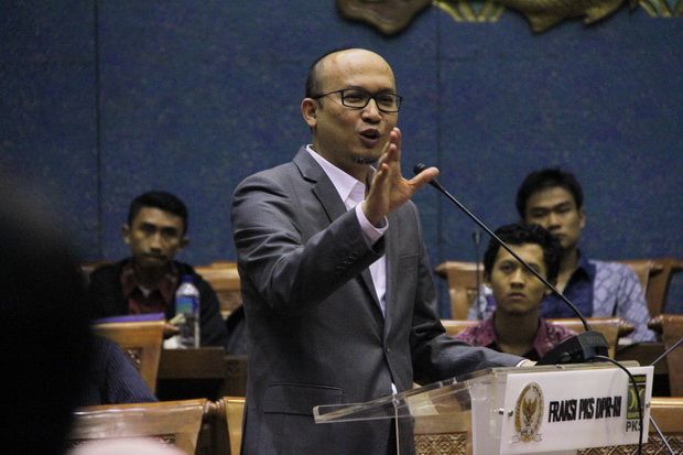 PKS Dukung Tax Amnesty...