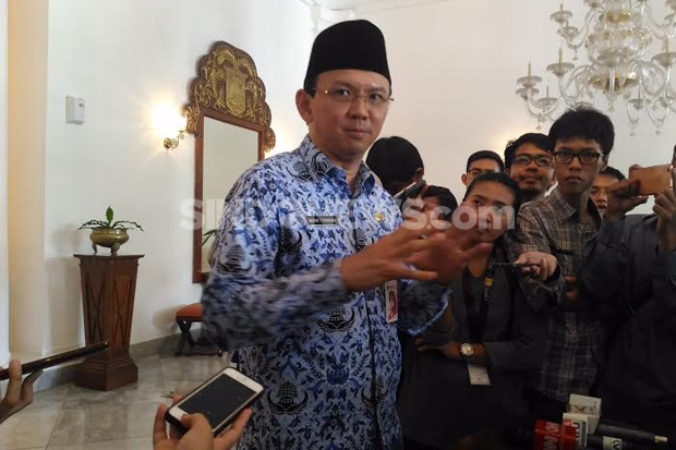Ahok Ogah Tanggapi Protes...