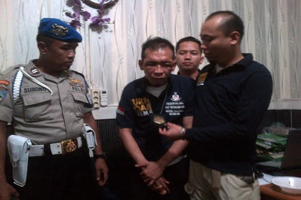 Perdaya Pria Penyuka...