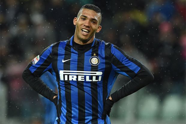 Bek Inter Milan Resmi...