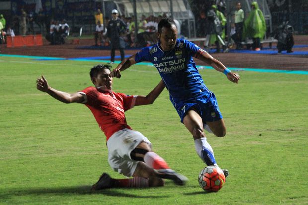 Gempuran Persib Gagal...
