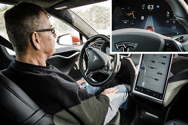 Tesla Tingkatkan Teknologi...