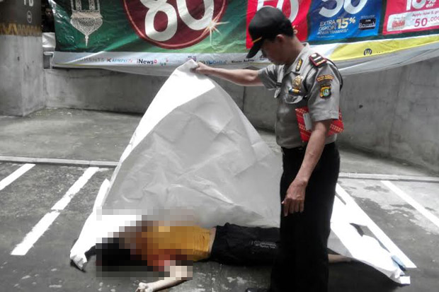 Eddy Lompat dari Lantai...