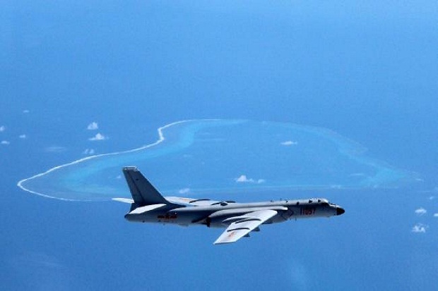 China Terbangkan Bomber...