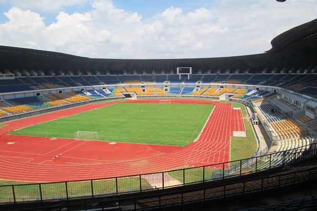 GBLA Rusak, Bobotoh...