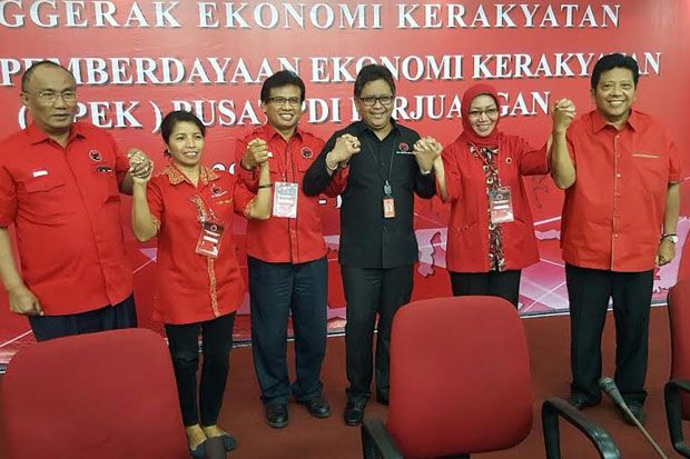 Hasto Tegaskan Watak...