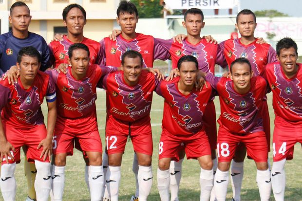 Dikejar Sape Ngamok,...