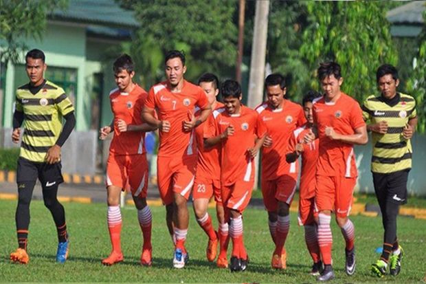 Persija Kelelahan, Persiba...