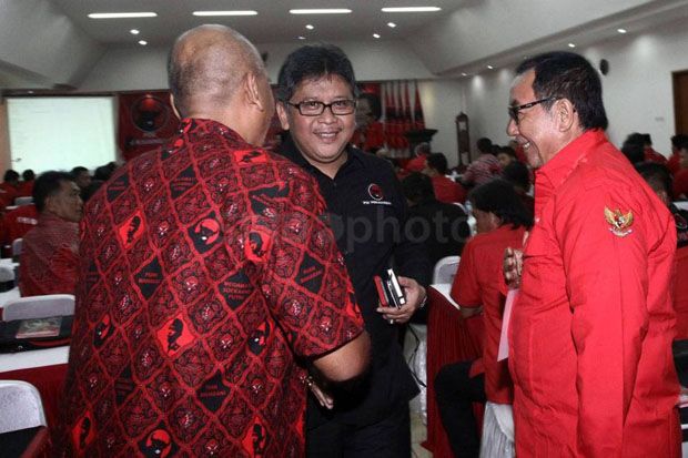 PDIP Dorong Kadernya...