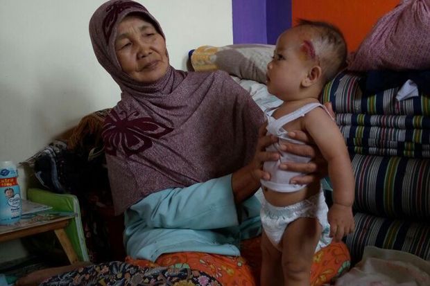 Bayi Ini Tertimpa Reruntuhan...
