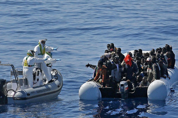 Lebih Dari 1.000 Migran...