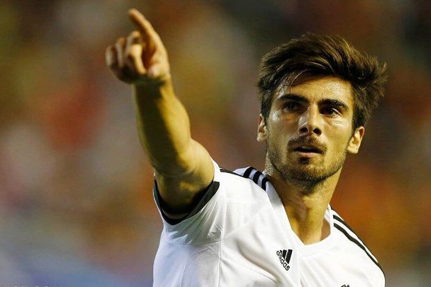 RESMI: Barcelona Bajak...