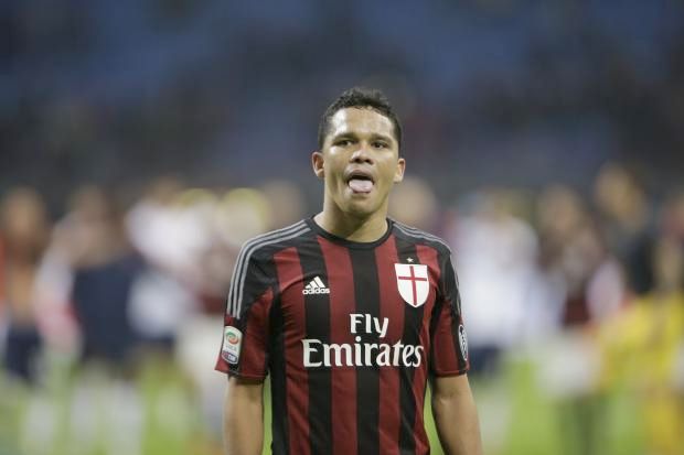 Bacca Dicoret dari Daftar...