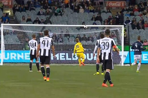 Lawan Melbourne, Bek...