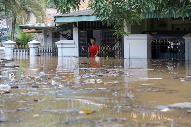 Diminta Jual Tanah,...